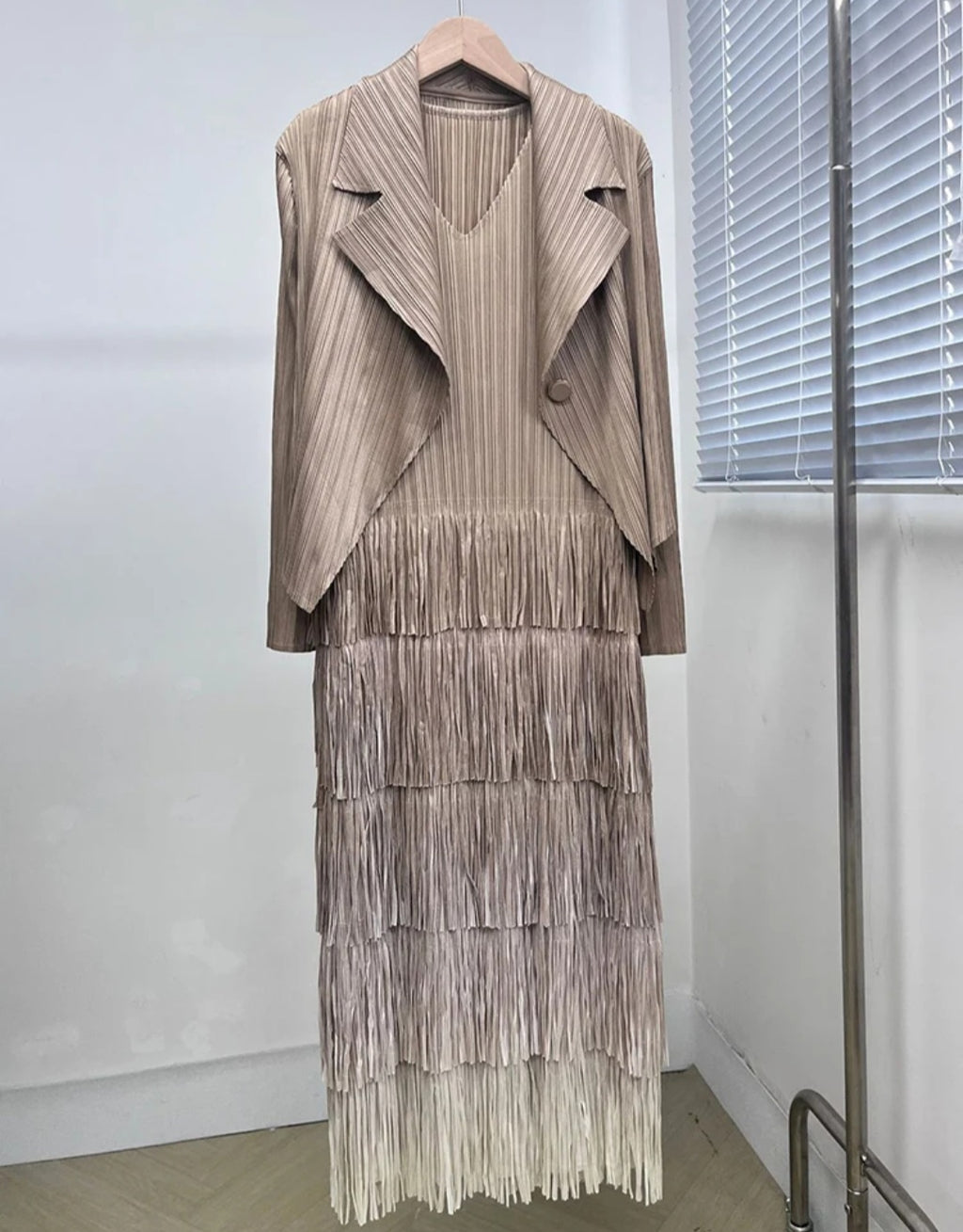 Miyake Pleated Womens Dress with Bolero Jacket with French High end Tassel